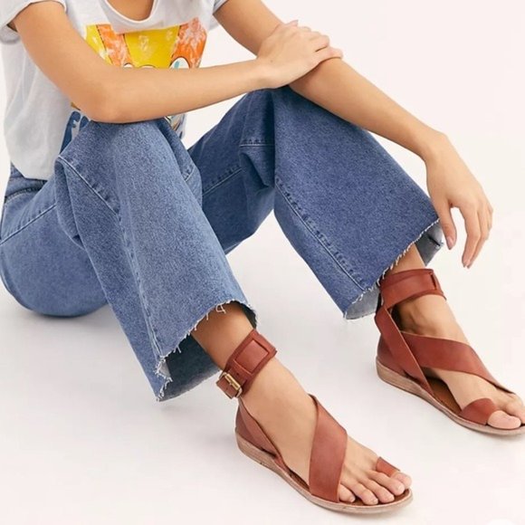 Free People Shoes - Free People Vale Boot Sandals Mahogany 39.5 NWT